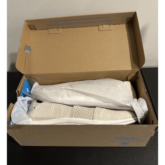 NIB Clarks Cloudsteppers Womens Breeze Vibe Natural Interest size 11 M - Picture 7 of 10